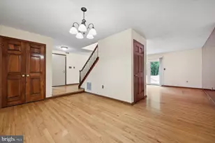 153 Thoreau Dr, Plainsboro Township, NJ 08536 - Photo 3