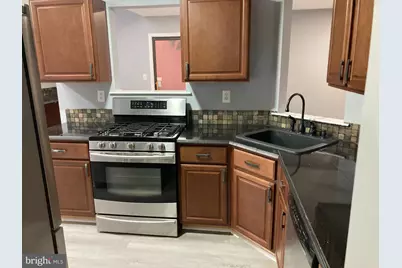 102 Riverbend Drive, North Brunswick Township, NJ 08902 - Photo 7