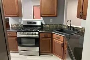 102 Riverbend Dr, North Brunswick Township, NJ 08902 - Photo 7