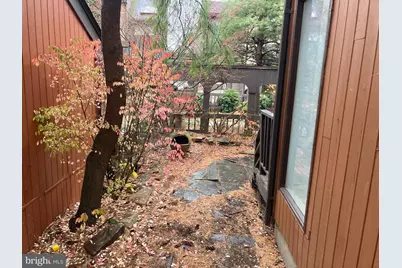 102 Riverbend Drive, North Brunswick Township, NJ 08902 - Photo 13