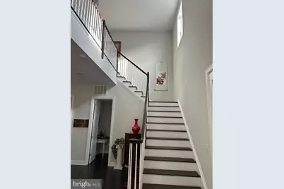 30 Hamilton Drive, Cranbury Township, NJ 08512 - Photo 5