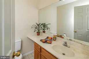 2002 Sandlewood Court, Monmouth Junction, NJ 08852 - Photo 7