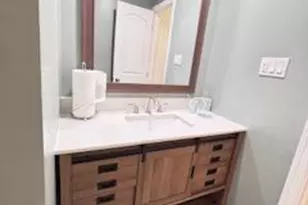 22 Tuscorora Circle, Old Bridge Township, NJ 08857 - Photo 5