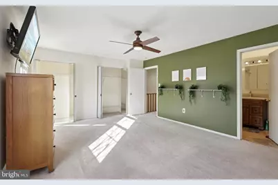 339 Constitution Circle, North Brunswick Township, NJ 08902 - Photo 19