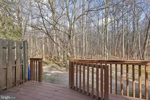 339 Constitution Cir, North Brunswick Township, NJ 08902 - Photo 29