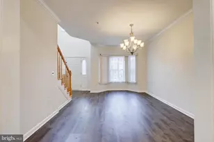 100 Forest Dr, Piscataway Township, NJ 08854 - Photo 11