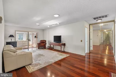 801 Pompton Road, Monroe Township, NJ 08831 - Photo 9