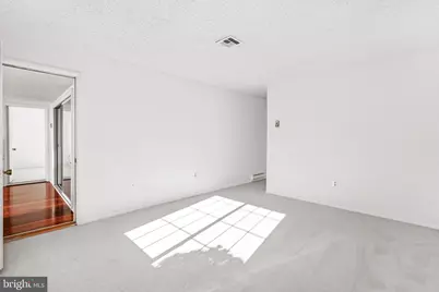 801 Pompton Road, Monroe Township, NJ 08831 - Photo 21