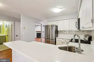 44 Heather Ct, Monmouth Junction, NJ 08852 - Photo 17