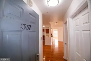 1337 Waterford Dr, Edison, NJ 08817 - Photo 5