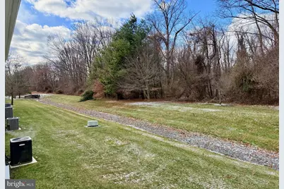 5201 Schindler Dr South S, Monmouth Junction, NJ 08852 - Photo 27