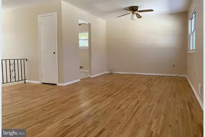 4 S Linden Lane S, Plainsboro Township, NJ 08536 - Photo 5