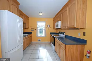 4 S Linden Ln S, Plainsboro Township, NJ 08536 - Photo 9