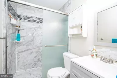 17 Cambridge Road, Kendall Park, NJ 08824 - Photo 23