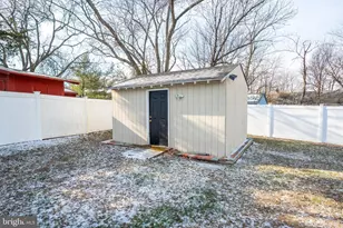 17 Cambridge Rd, Kendall Park, NJ 08824 - Photo 7