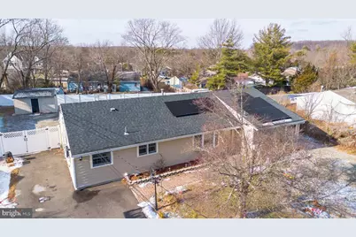 17 Cambridge Road, Kendall Park, NJ 08824 - Photo 31