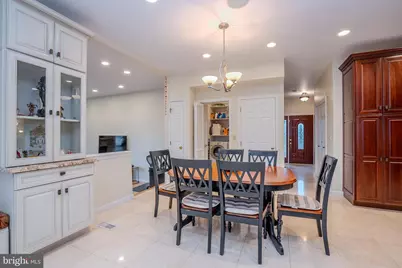 18 Lovell Drive, Plainsboro Township, NJ 08536 - Photo 15