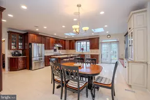 18 Lovell Dr, Plainsboro Township, NJ 08536 - Photo 7