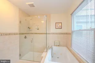 18 Lovell Dr, Plainsboro Township, NJ 08536 - Photo 27