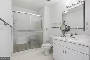 2216 Windrow Dr, Princeton, NJ 08540 - Photo 5