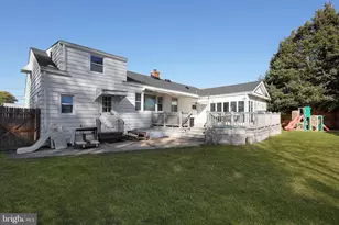 824 Evergreen Ct, North Brunswick Township, NJ 08902 - Photo 31