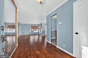 3 Spaulding Dr, Monroe Township, NJ 08831 - Photo 9