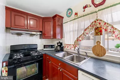 122 S Lincoln Avenue, Middlesex, NJ 08846 - Photo 7