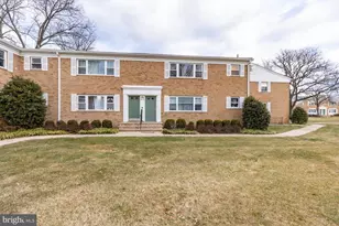 187 Evergreen, Edison, NJ 08837 - Photo 1