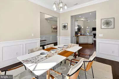 4 Huntington Court, Kendall Park, NJ 08824 - Photo 7