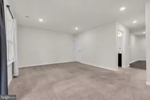 504 E International Rd, Monroe Township, NJ 08831 - Photo 13