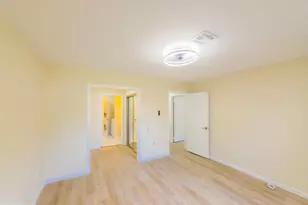 220 Manchester Ln, Monroe Township, NJ 08831 - Photo 25