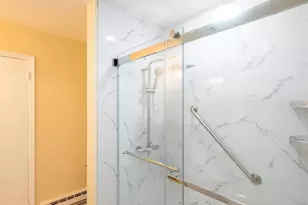 220 Manchester Ln, Monroe Township, NJ 08831 - Photo 29