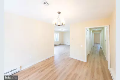 220 Manchester Lane, Monroe Township, NJ 08831 - Photo 11