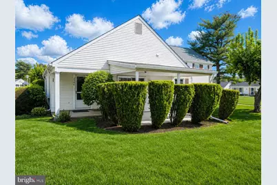 220 Manchester Lane, Monroe Township, NJ 08831 - Photo 3