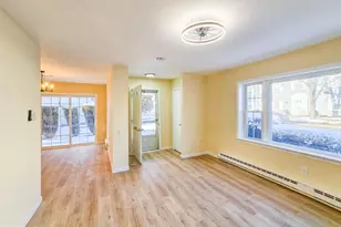 220 Manchester Ln, Monroe Township, NJ 08831 - Photo 7