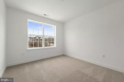 27205 Radford, Monroe Township, NJ 08831 - Photo 11