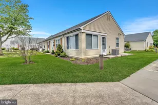 326 Nantuckett Ln, Monroe Township, NJ 08831 - Photo 3