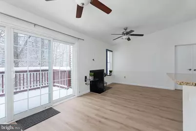 7123 Elm Court, Monmouth Junction, NJ 08852 - Photo 9