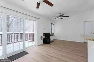 7123 Elm Ct, Monmouth Junction, NJ 08852 - Photo 9