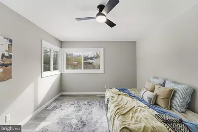 20 Stockton Road, Kendall Park, NJ 08824 - Photo 23