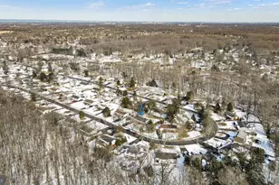 20 Stockton Rd, Kendall Park, NJ 08824 - Photo 9