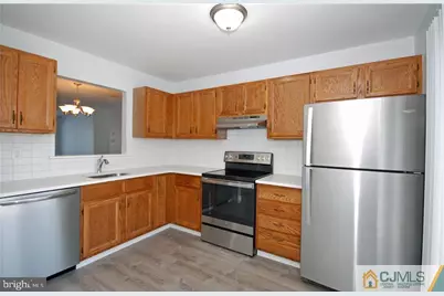 631 Madison Drive, Monroe Township, NJ 08831 - Photo 13
