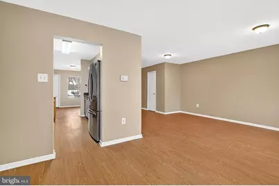 70 Hampshire Drive, Plainsboro Township, NJ 08536 - Photo 9