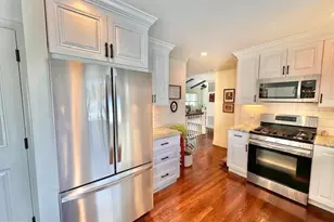 8 Willow Ct, Sayreville, NJ 08859 - Photo 9
