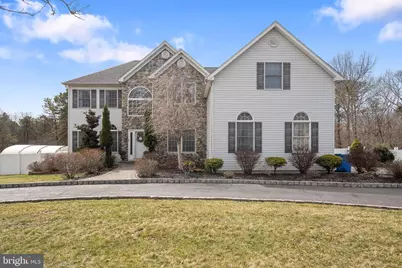 9 Redwood, Monroe Township, NJ 08831 - Photo 3