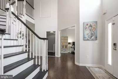 9 Redwood, Monroe Township, NJ 08831 - Photo 7