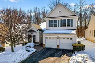 38 Edgemere Dr, Kendall Park, NJ 08824 - Photo 1