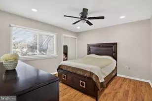 136 Hampshire Dr, Plainsboro Township, NJ 08536 - Photo 15