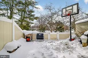 136 Hampshire Dr, Plainsboro Township, NJ 08536 - Photo 25