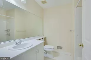 401 Pheasant Run, Monmouth Junction, NJ 08852 - Photo 27